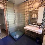 Bella -parcheggio Privato Interno Panzió