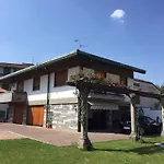 Bella -parcheggio Privato Interno 3* Arona