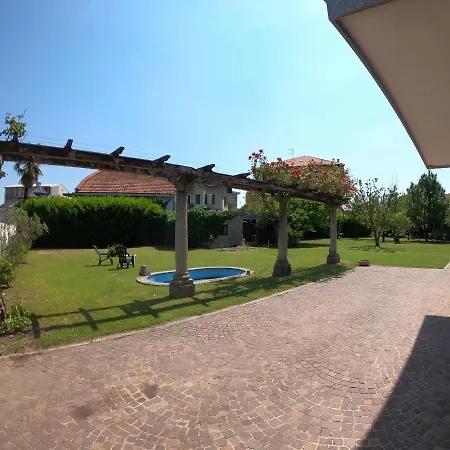 Bed & Breakfast Bella -parcheggio Privato Interno 3*