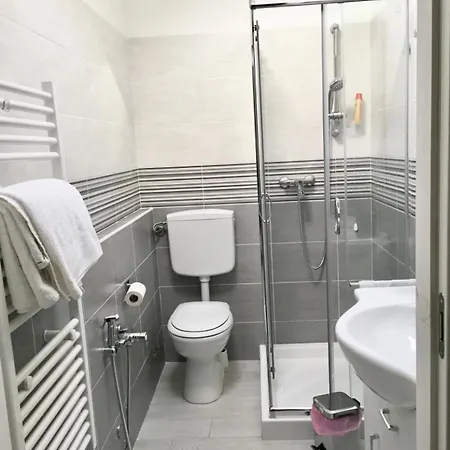 Bella -parcheggio Privato Interno Nocleg ze śniadaniem