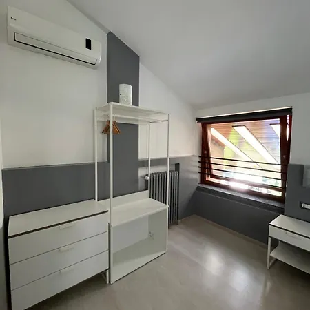 Bella -parcheggio Privato Interno Frühstückspension
