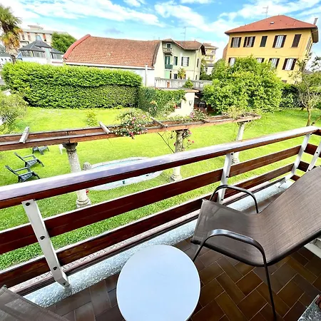 Alojamento de Acomodação e Pequeno-almoço Bella -parcheggio Privato Interno