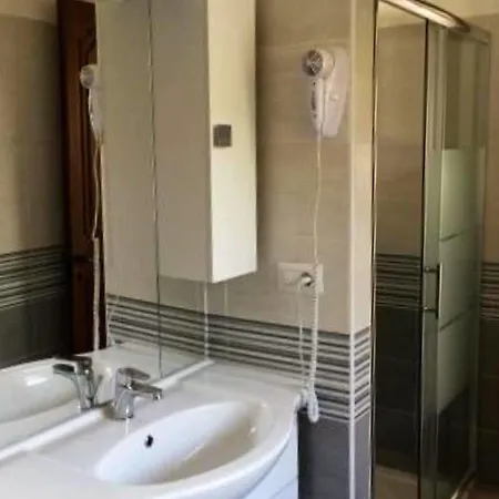 Bella -parcheggio Privato Interno Alojamento de Acomodação e Pequeno-almoço